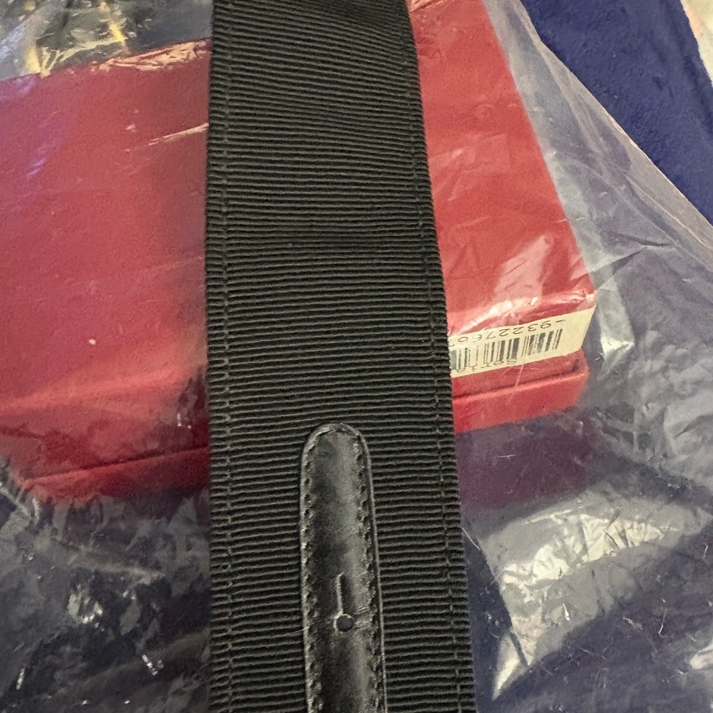 Salvatore Ferragamo Black and Gold women Belt - Picture 6 of 7